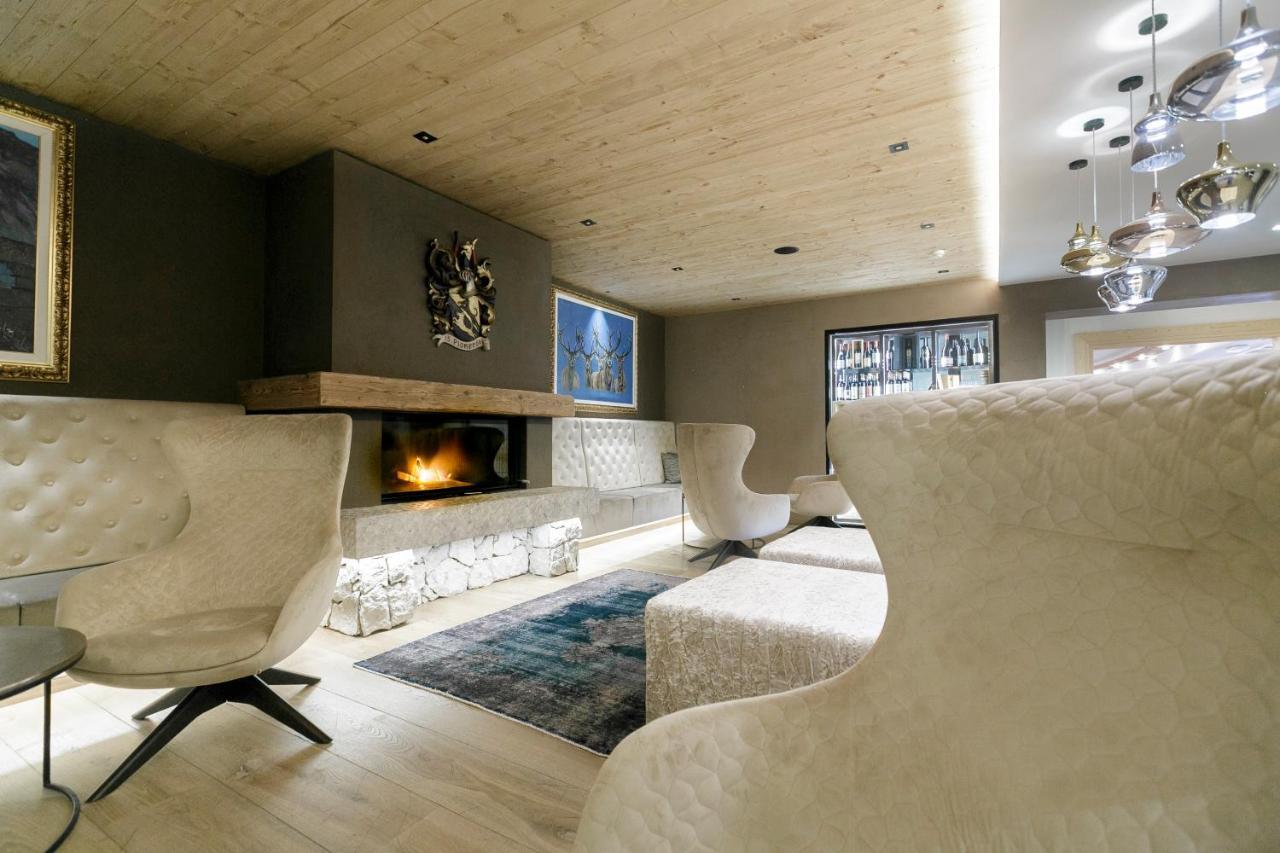 Hotel Gran Paradiso ซานกัสซิอาโน ภายนอก รูปภาพ