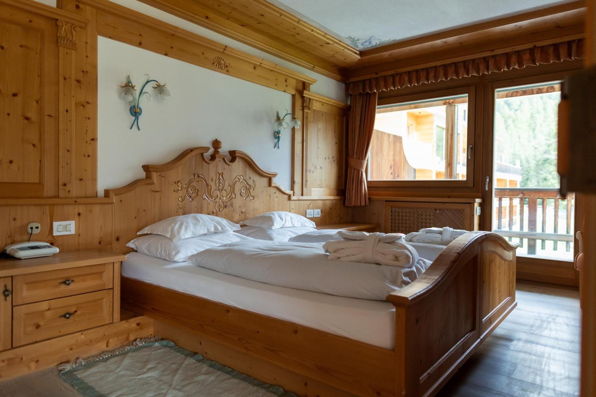 Hotel Gran Paradiso ซานกัสซิอาโน ภายนอก รูปภาพ