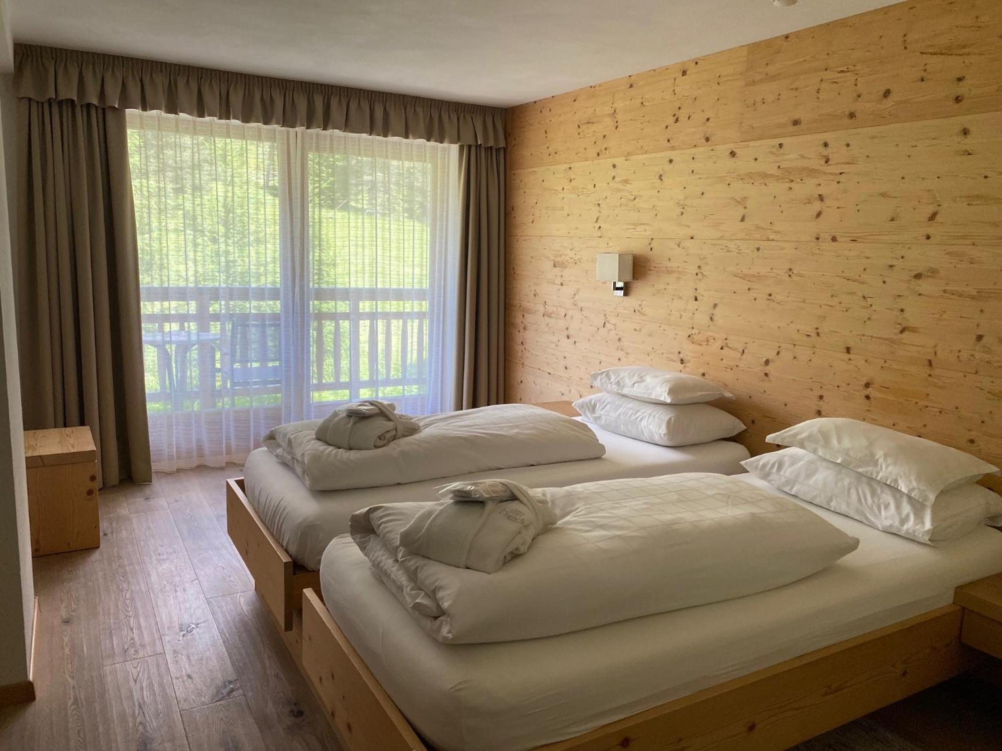Hotel Gran Paradiso ซานกัสซิอาโน ภายนอก รูปภาพ