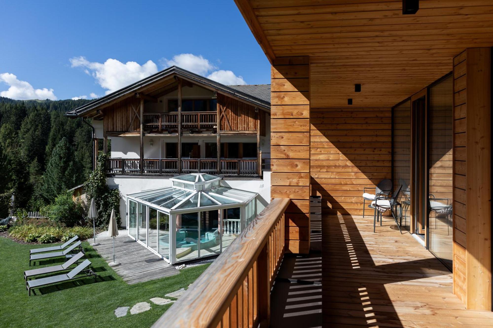 Hotel Gran Paradiso ซานกัสซิอาโน ภายนอก รูปภาพ