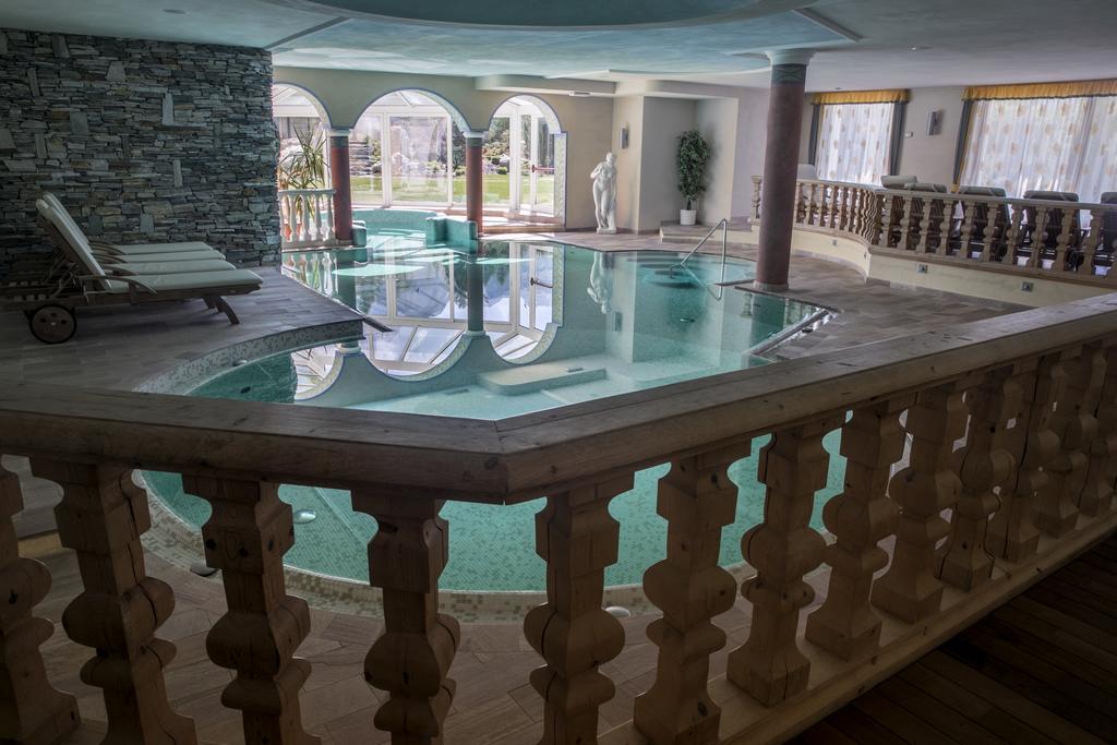 Hotel Gran Paradiso ซานกัสซิอาโน ภายนอก รูปภาพ